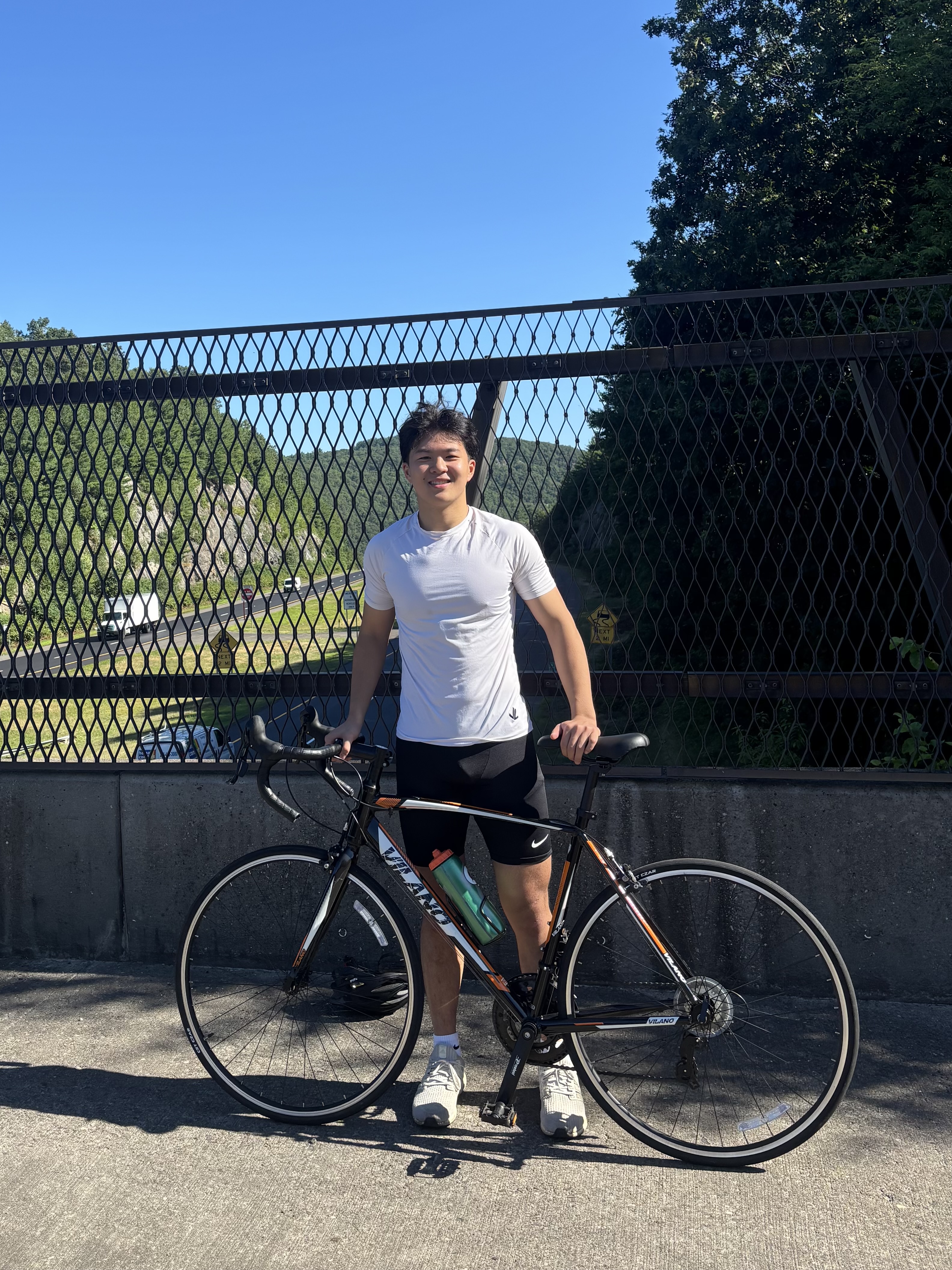 biking_zoomed.png